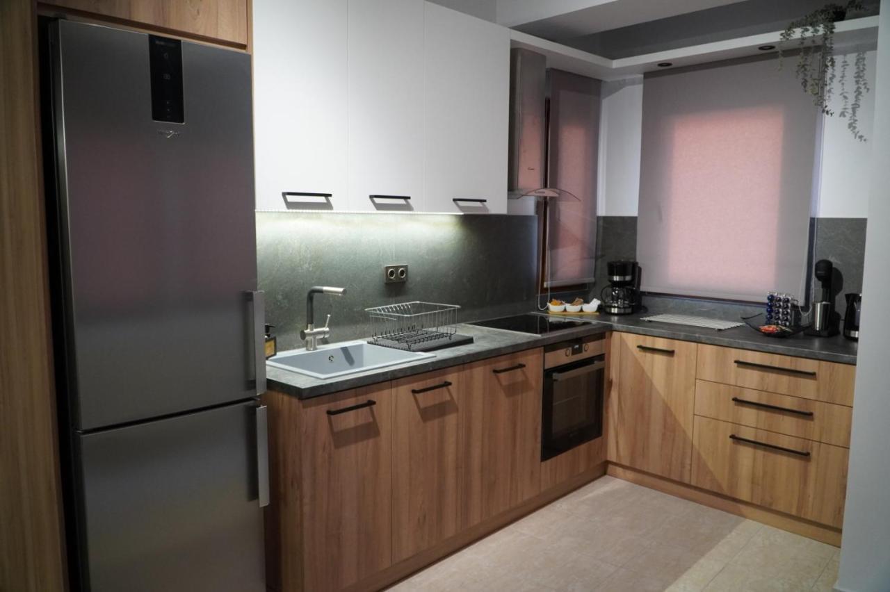 Modern Apartment In Οld Τown سالونيك المظهر الخارجي الصورة