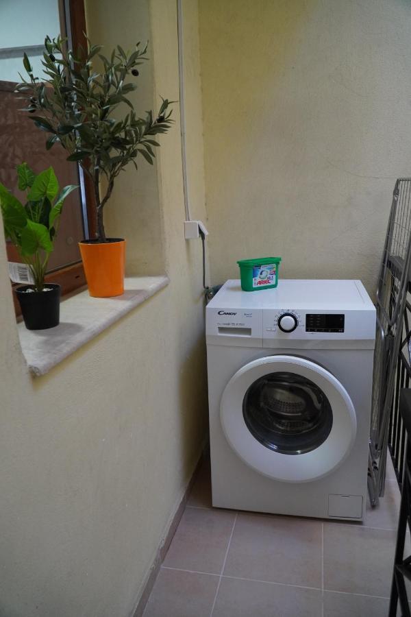 Modern Apartment In Οld Τown سالونيك المظهر الخارجي الصورة