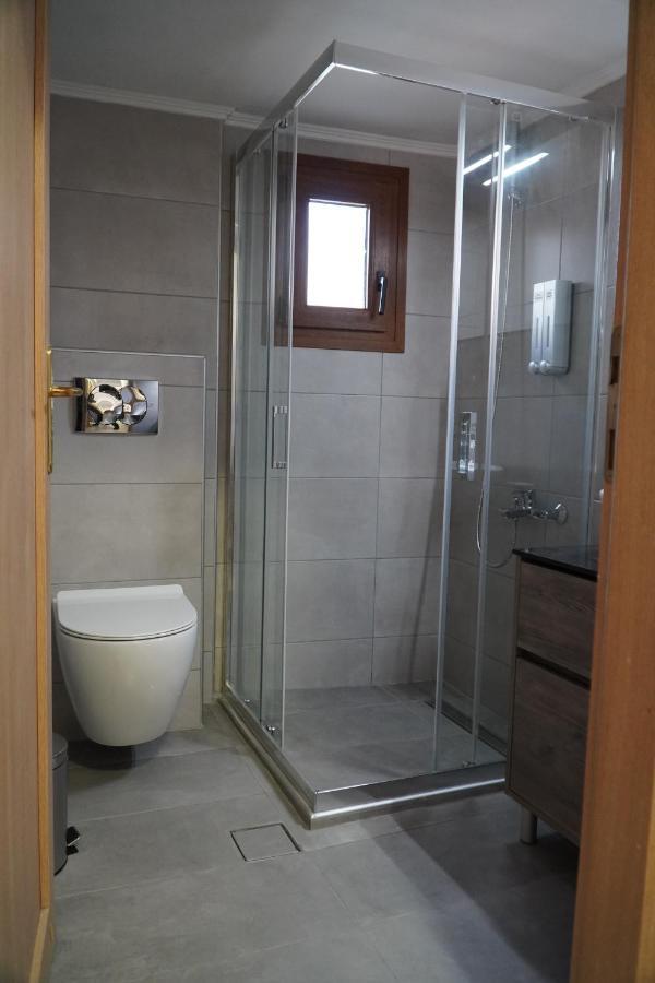 Modern Apartment In Οld Τown سالونيك المظهر الخارجي الصورة