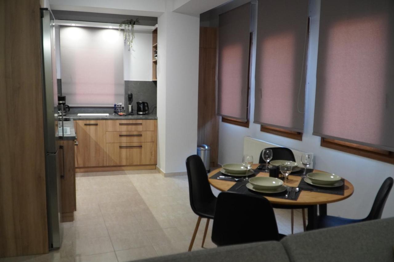 Modern Apartment In Οld Τown سالونيك المظهر الخارجي الصورة