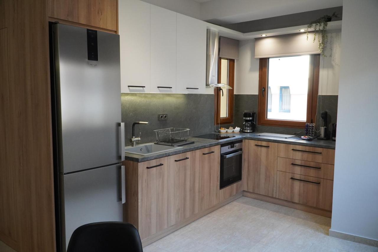 Modern Apartment In Οld Τown سالونيك المظهر الخارجي الصورة